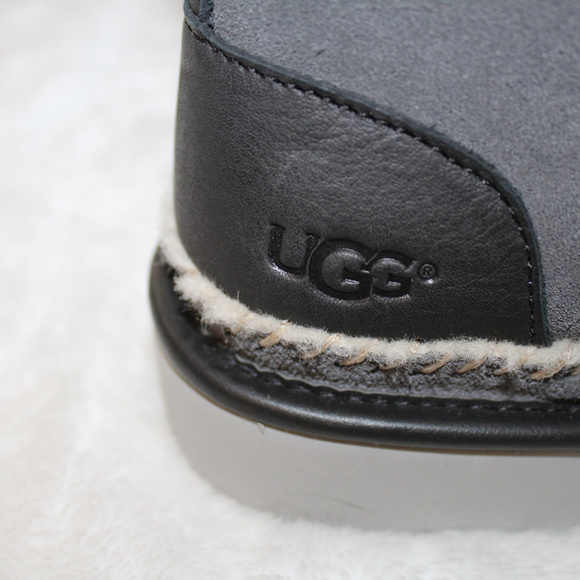 UGG HARKLEY‎ SUEDE SHEARLING STITCH BOOTS NEW - Picture 5 of 8